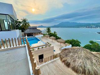 Venta de Hermosa Residencia con Vista al Mar