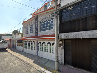 Casa en Cda. Gardenias, Izcalli Ecatepec, 55030 Ecatepec de Morelos, Méx.
