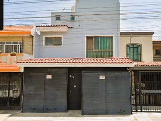 CASA EN VENTA, EMILIANO ZAPATA, JARDINES DE LA PAZ, TLAQUEPAQUE, JALISCO