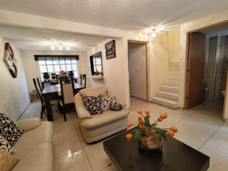 VENTA DE HERMOSA CASA