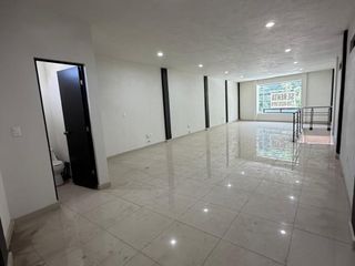 AV PLATÓN PEÑUELAS $ 10 000