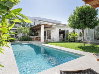 Se Vende Residencia Californiana de Lujo en Bacocho – Elegancia, Confort y Naturaleza en Puerto Escondido