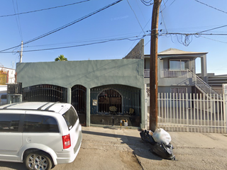 VENTA CASA EN RIO AMECA VILLA VERDE MEXICALI  SOLO CONTADO  REMATO  LISTA PARA POSESION