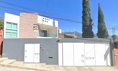 VENTA DE HERMOSA CASA