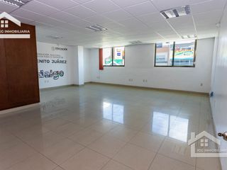 🏢 RENTA DE ESPACIO COMERCIAL EN AVENIDA SAN JAVIER- ZONA PREMIUM– 1° PISO
