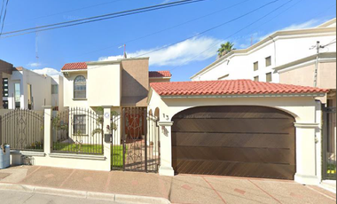 Hermosa casa esperando por ti!