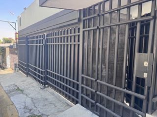 Residencia Impecable en Venta – Espacios Amplios, Gran Jardín, Terrazas y Acabados de Lujo