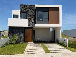 Casa Venta Habitación planta baja Fraccionamiento Lomas de la Rioja Alvarado