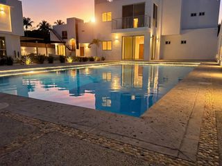Casa en Venta en Cabo San Lucas en corredor turistico en Quintas del Mar
