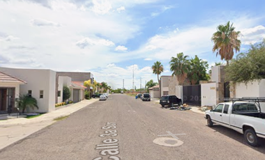 OPORTUNIDAD!! Residencia en Remate Bancario, Fracc. Haciendas del Valle, Cd. Delicias, Chih.