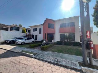 AMPLIA CASA EN VENTA