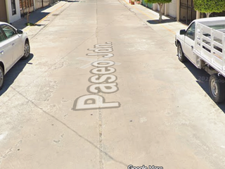 CASA VENTA REMATE CESION DE DERECHOS PASEO DEL JARDIN PRADERAS DEL BOSQUE CELAYA CELAYA  GUAN -MPO
