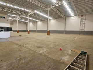 Nave industrial sobre Blvd. Pino Pallas