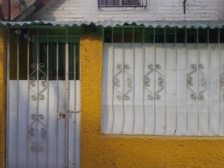CASA EN VENTA U. HABITACIONAL MIGUEL HIDALGO, AZCAPOTZALCO.