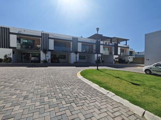 Lotes en Venta en Fraccionamiento Privado a un Paso de Plaza San Diego
