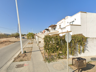 BONITA CASA, INVERSION INTELIGENTE EN LOS CABOS, CALLE SAN FERNANDO, SOLO CONTADO