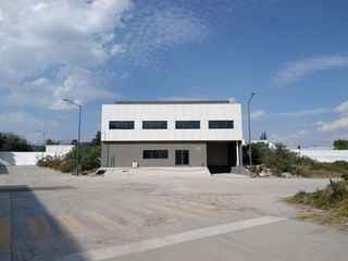Renta de Bodega Industrial cerca del Aeropuerto, San Jose del Quince, El Salto Jalisco