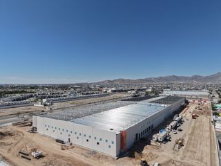 Nave Industrial American Industries Zaragoza de 21,436 m2