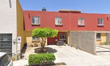 CASA EN VENTA FLORESTA GOMEZ PALACIO DURANGO OPORTUNIDAD HIPOTECARIA