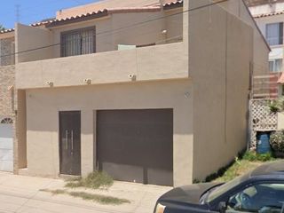 Venta de casa en HIERRO  COL.VISTA HERMOSA C.P. 22896 ENSENADA, BAJA CALIFORNIA