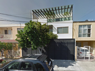 CASA EN VENTA EN JORGE VILLASEÑOR, GUADALJARA JALISCO