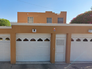 CASA EN VENTA EN ISLAS BAHAMAS, FRACC JARDINES DEL LAGO MEXICALI BAJA CALIFORNIA