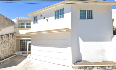 CASA EN VENTA EN AV COSTA DE ORO, BOCA DEL RIO, VERACRUZ