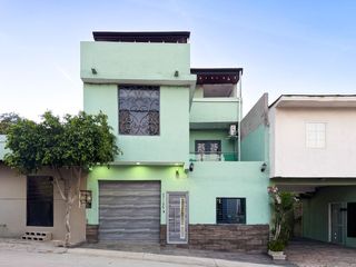 Casa en venta en Villa Fontana se aceptan créditos Infonavit y bancario