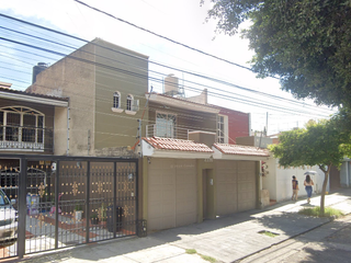 Casa en Venta en C. P.º de Los Tamarindos, Lomas de Tabachines, 45185 Zapopan, Jal.