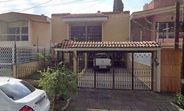 CASA EN VENTA EN AV FARO, BOSQUES DE LA VICTORIA, GUADALAJARA, JALISCO