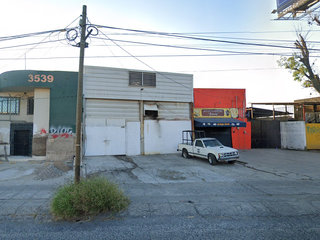LOCAL COMERCIAL EN VENTA EN LOPEZ PORTILLO GUADALAJARA DE REMATE