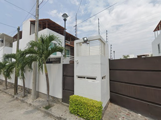 OPORTUNIDAD: CASA DOS PLANTAS EN FRACC. CERRADO EN LOMAS DE TRUJILLO, EMILIANO ZAPATA, MOR.  REMATE BANCARIO ¡APROVECHE!