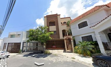 CASA EN VENTA DE REMATE EN MONTERREY NVL ADJUDUCADA
