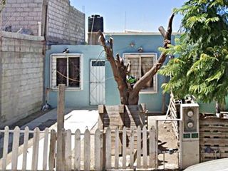 VENTA CASA: manzanos 79 37997 Fraccionamiento Lomas del Vergel, Gto