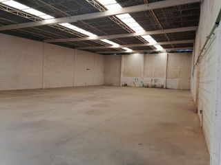 BODEGA 375 M2 TOTALMENTE TECHADA