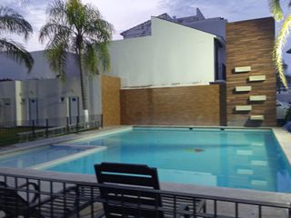 Venta Casa al Poniente de Aguascalientes Condominio Residencial Nueva Castilla cerca de UVM