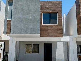 RENTA CASA EN RANCHO SANTA MONICA