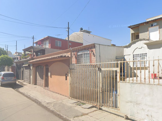 Casa en Venta en C. Av. Aranjuez, Villafontana, Fontana IX, 22205 Tijuana, B.C., México
