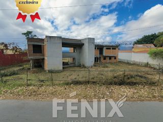 Casa en venta frente a Fraccionamiento La Orduña- 2,500 m2 de Terreno