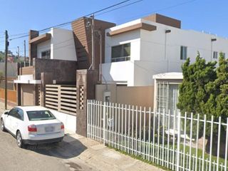 VENTA DE CASA EN LOMAS HIPODROMO, TIJUANA BAJA CALIFORNIA.