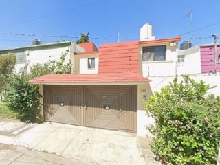CASA EN VENTA EN BUENOS AIRES, VALLE DORADO, CP 54020, TLANEPANTLA, ESTADO DE MEXICO
