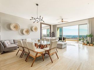 VENTA Un Hogar con Vista al Mar que Eleva tu Estilo de Vida