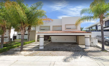 CASA EN VENTA EN LAGO CHAPALA, FRACC CUMBRES DE LAGO, JURIQUILLA, QUERETARO