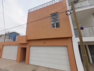 CASA EN VENTA EN HILARIO MEDINA, OTAY CONSTITUYENTES, TIJUANA, BAJA CALIFORNIA