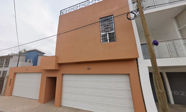 CASA EN VENTA EN HILARIO MEDINA, OTAY CONSTITUYENTES, TIJUANA, BAJA CALIFORNIA