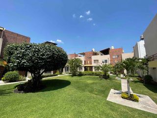 OPORTUNIDAD DE INVERSIÓN CASA SEMINUEVA EN VENTA EN RESIDENCIAL SAUCES
