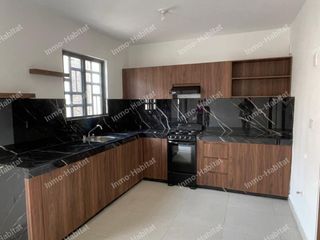 CASA EN RENTA  AMUEBLADA EN COL. PUERTA JARDIN, APODACA,