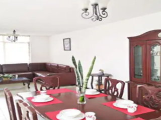 VENTA DE HERMOSA CASA