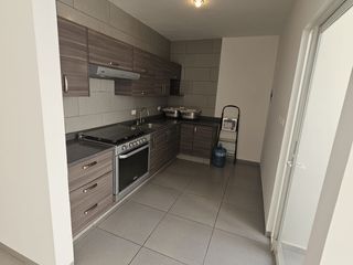 RENTA CASA AMUEBLADA , RESIDENCIAL LA CANTERA