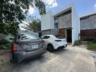 CASA EN VENTA 2 RECAMARAS+ PISCINA EN RESIDENCIAL AL NORTE DE MÉRIDA YUCATÁN